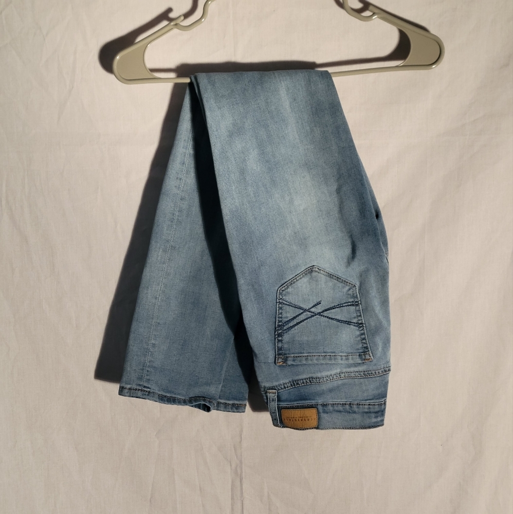Aeropostale Distressed Skinny Jeans